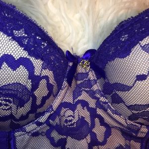 Daisy Fuentes purple garter lingerie Sz M